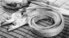 恐怖！甲醛帶魚(yú)流入市場(chǎng)，這樣的帶魚(yú)不要買(mǎi)！